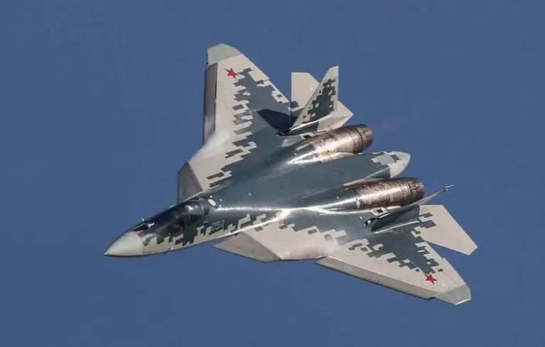 俄罗斯-苏霍伊苏-57战斗机-看看有多厉害