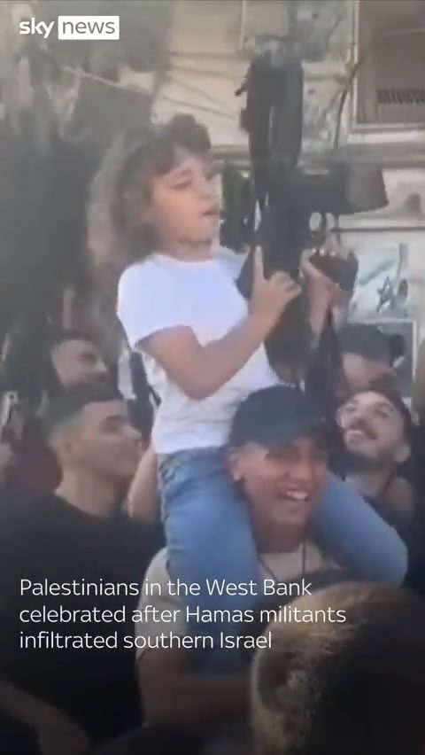 巴勒斯坦人庆祝哈马斯入侵以色列